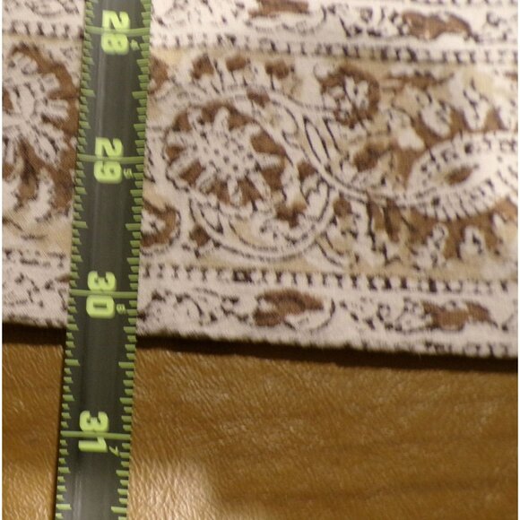 Vtg Kalamkari 60" Round Table Cloth Hand-Printed Red & White Elephants  India - Picture 6 of 6